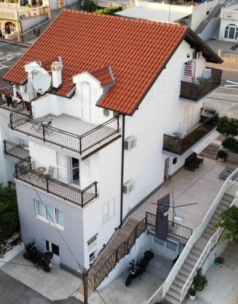 Apartments Rose Loboja Makarska Exteriör bild